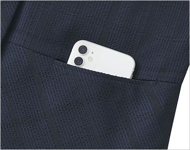 Enjoy ESA1032 [春夏用]オーバーブラウス（七分袖）[吸汗速乾/UVカット/2WAYストレッチ] 大容量ポケット
スマートフォンもすっぽり入る大きめサイズ。横にしても収納可能。