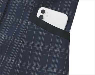 Enjoy ESV1028 [春夏用]ベスト[吸汗速乾/UVカット/2WAYストレッチ] 大容量ポケット
スマートフォンもすっぽり入る大きめサイズ。横にしても収納可能。