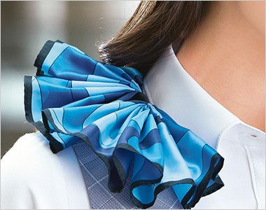 Enjoy ESV555 [春夏用]ベスト チェック 衿もとにスカーフのズレを防ぐループが付いています。ワンタッチで形が決まります。
