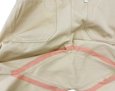 HM2695 ハートグリーン ストレッチパンツ(男女兼用) 股部分のマチで、しゃがんだままでの移動や介助もラクラク。引きつれたりせず快適な履き心地