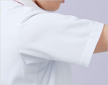 MN500 Montblanc ナースジャケット[女性用] 腕をスムーズに動かしやすい設計