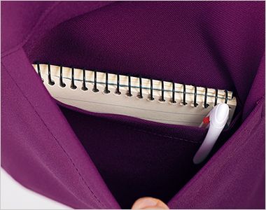 Montblanc MS006 スクラブ[男女兼用] 脇ポケットには小物を整理しやすい内ポケット付き