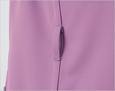 Montblanc RS005 スクラブ[男女兼用] 左のウエストには鍵や消毒液などが掛けられる、便利なループ付き