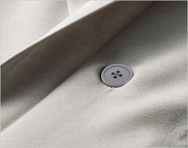 Montblanc ST003 和風コート[男女兼用] 胸元をさり気なくカバーする内ボタン付き。
