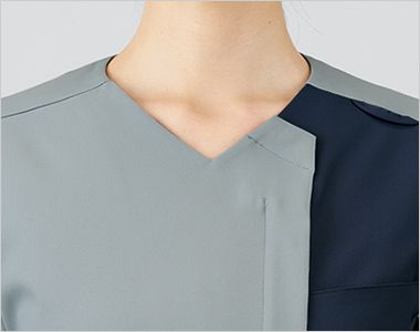 Montblanc UM503 uka medical uniform study スクラブ[男女兼用] 凛とした印象を作るシンプルなVネック