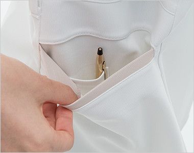 LH6272 ナガイレーベン ビーズベリー チュニック半袖(女性用) ポケットは二重構造で、内側はペン差しポケット