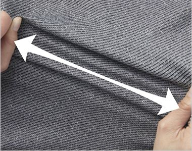 S-12041 12049 Selery Aラインスカート 伸びるニット素材
伸縮性にすぐれているため身体に心地よくフィット
動きやすく快適な着心地