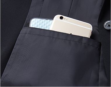 Selery S-25050 スワロフスキー(R) クリスタル テーラードジャケット [ストレッチ] 大きめの内ポケット付き
縫い付け仕様のため重さでポケットが伸びる心配なし
