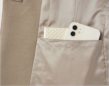 Selery S-25140 25147 [通年]ノーカラージャケット[ストレッチ] 大きめの内ポケットつき
縫い付け仕様だから重さで伸びる心配がありません