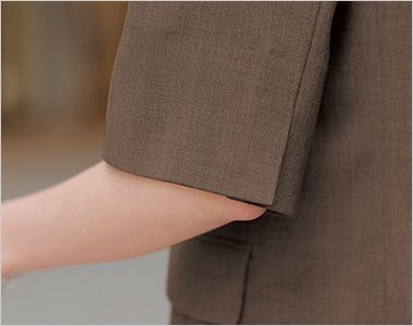 Selery S-72120 72122 72125 [通年]ジャケット(五分袖)[ストレッチ/裏なし] 袖口はスリットが入っているので、腕まくりができて便利!