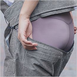 エスケープロダクト GE-884 [春夏用]コットンリネンサロペット トイレも楽々な【GRACE BACK®】ファスナーで簡単に開閉が出来てヒップオープンになるので、上着部分を脱がずに用が足せます。