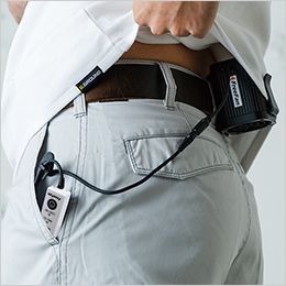 桑和 12011 フリーファン 腰掛けにして衣服内に入れればEFファンとして使用可能