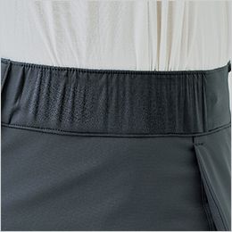 桑和 U7712-09 [春夏用]Uniform Circus BEAMS スラックス 脇ゴム仕様。ウエストサイドに配したゴム仕様で、快適な履き心地をサポート
