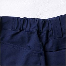 桑和 U772208 [秋冬用]Uniform Circus BEAMS カーゴパンツ 脇ゴム仕様。ウエストサイドに配したゴム仕様で、快適な履き心地をサポート