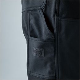 TS DESIGN 55324 [秋冬用]ニッカーズダブルニーパンツ[男女兼用] カーペンターパンツ同様の仕様を採用しており、サイドに小物ポケットやハンマーループを付けている。