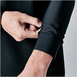 TS DEOロングスリーブTシャツ 両袖は腕まくりしやすいリブ仕様を採用している。