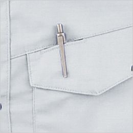 ジーベック 1532 [春夏用]半袖シャツ[男女兼用] 左胸ポケットはペン差し付き。