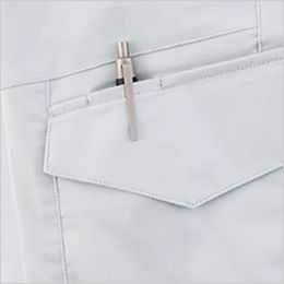 ピタリティカーゴパンツ 左脇横ポケットはペン差し付き。