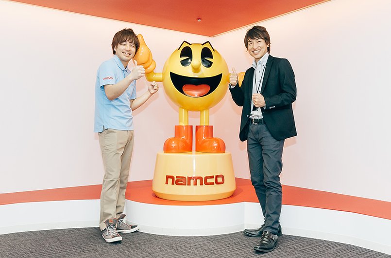 ナムコ様伝説のアーケードゲーム「パックマン」のキャラクターとともに