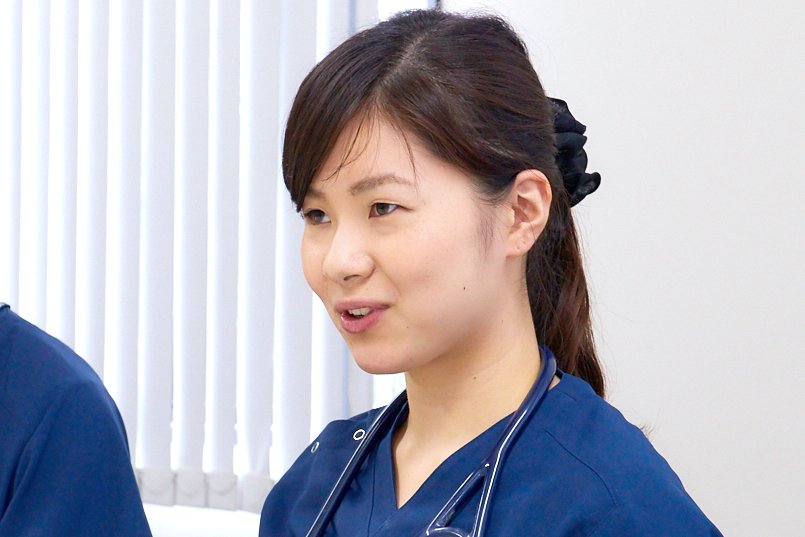 研修医の山田先生