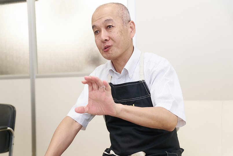 会社のネームを付けて作業をすること自体が宣伝にもなります