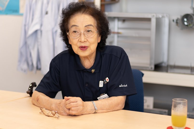 私は一番古くて、もうすぐ勤続60年