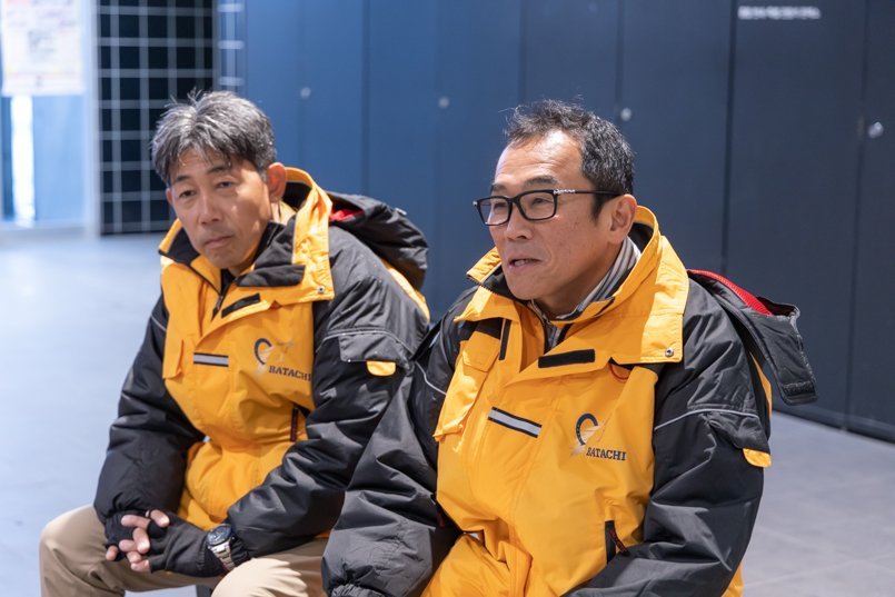 お話を聞いた理事長様と理事様