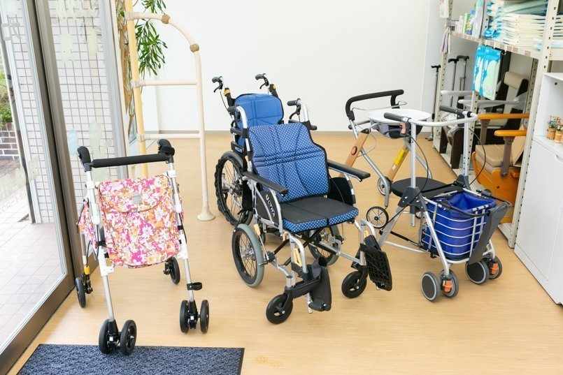 多種多様なレンタル用の車イス